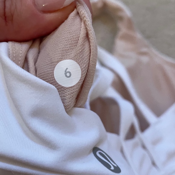 Lululemon Energy Bra White Size 6 - Picture 5 of 5